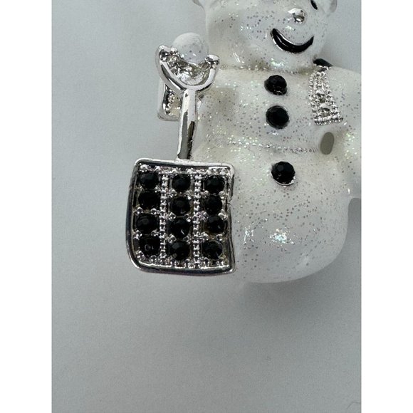 Christmas Snowman Brooch Pin Enamel Jewelry Winter Snow Shovel Frosty Holidays - Picture 2 of 4